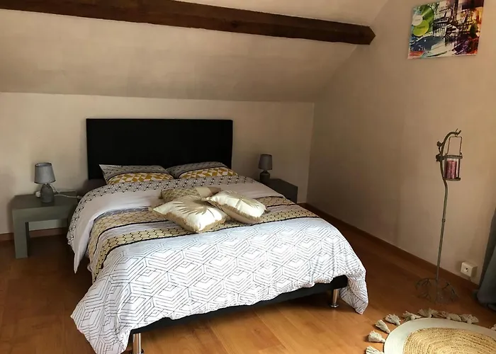 Le Moulin Bertrand Nyaraló Martigny-Courpierre